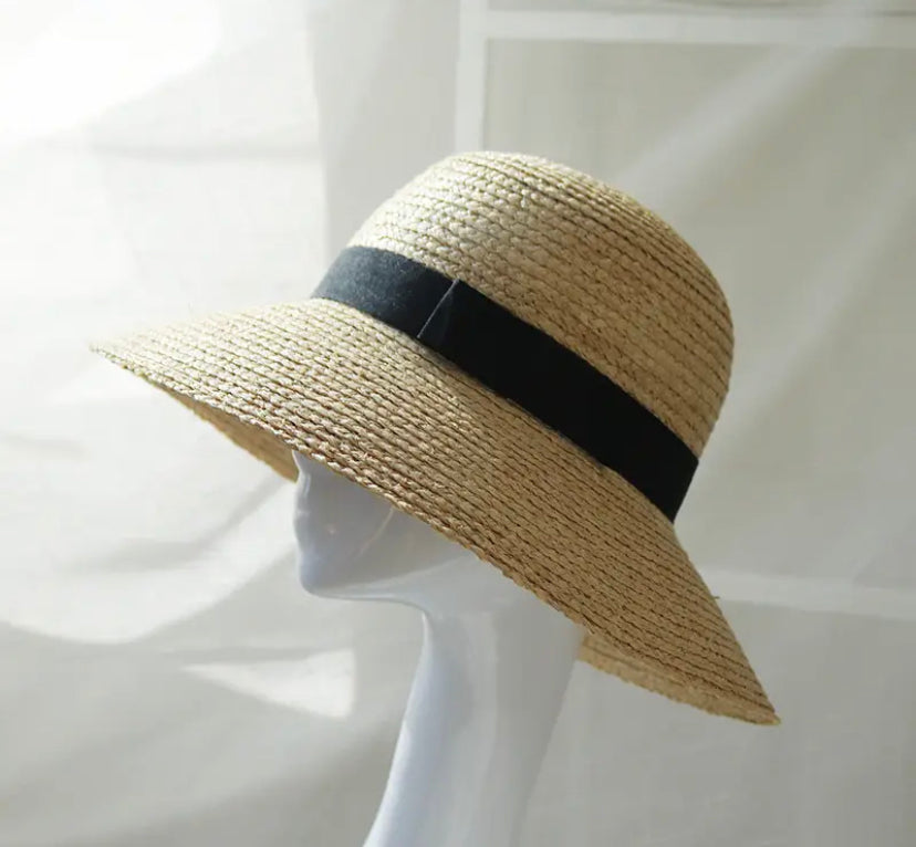 Mary Beach Hat
